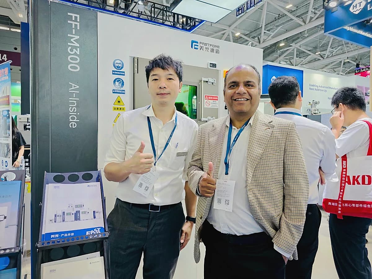 Working inside the international additive manufacturing ecosystem.